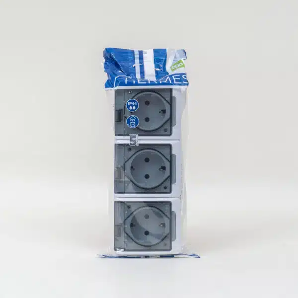 Priza tripla cu capac transparent HERMES, 16A/250, IP44 / ELPL-0326-01 - imagine 2